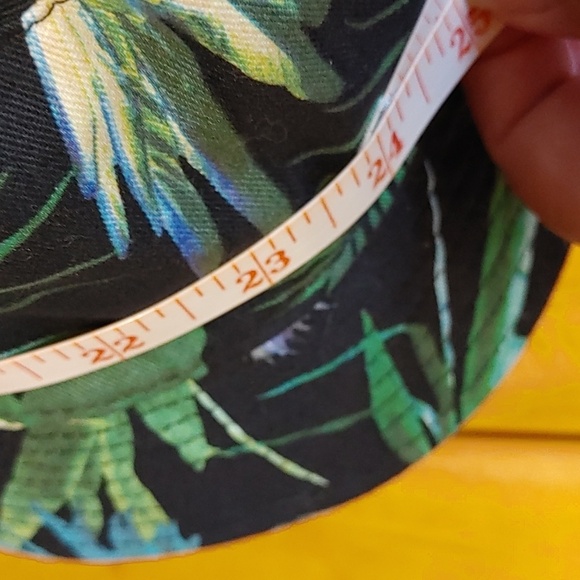 H&M/Divided Tropical Floral Unisex Bucket Hat - Picture 10 of 11